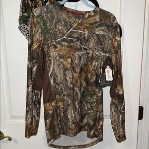 Real tree long sleeve